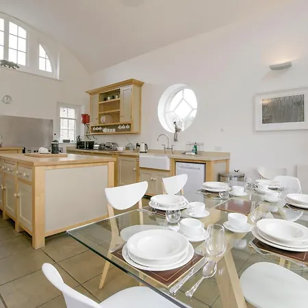 Willowmere By Birch * Broughton (North Yorkshire)