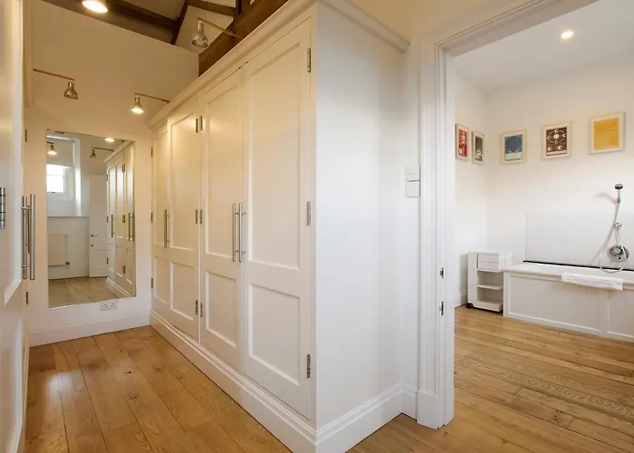 Willowmere By Birch Broughton (North Yorkshire)