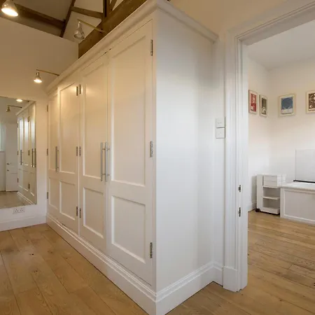 Willowmere By Birch Broughton (North Yorkshire)