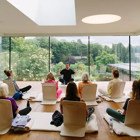 Willowmere By Birch * Broughton (North Yorkshire)