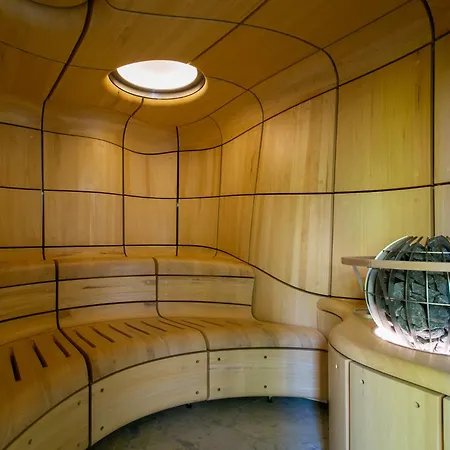 Willowmere By Birch * Broughton (North Yorkshire)